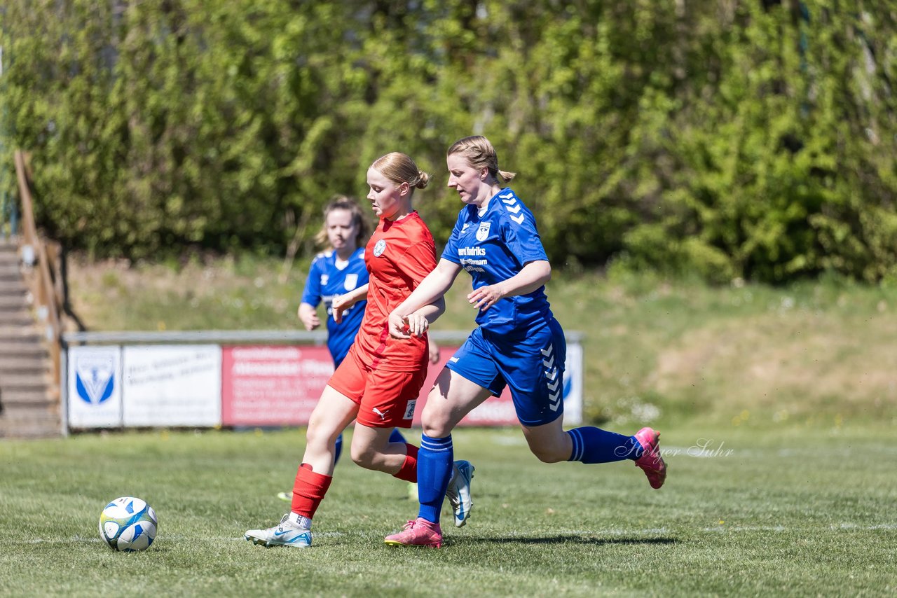 Bild 96 - F TSV Zarpen - Holstein Kiel II : Ergebnis: 2:6
